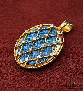 Collectors seeking discreet private sale opportunities